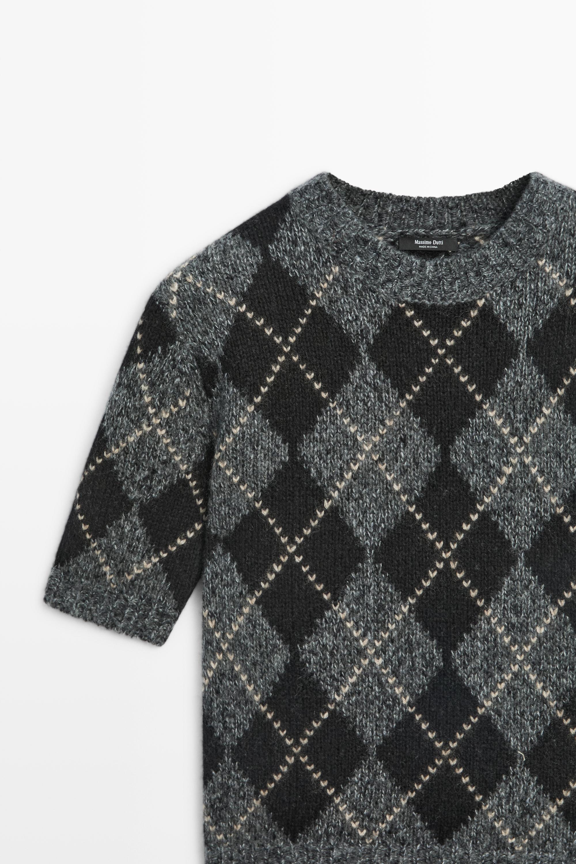 Pull en maille manches courtes à motif losanges cachemire
